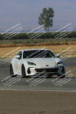 media/Sep-17-2023-Speed Ventures (Sun) [[7e780ba612]]/Purple/Session 1 (Grapevine)/